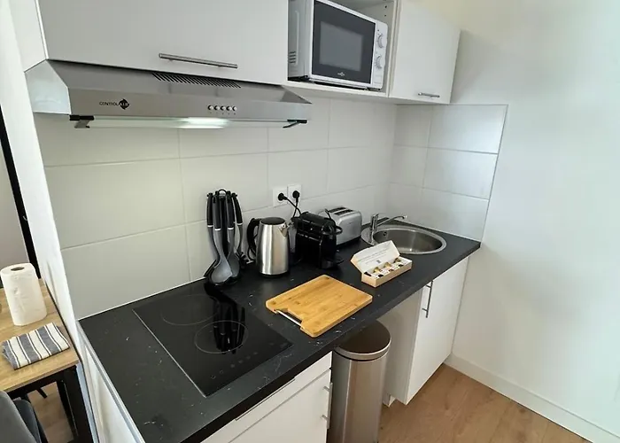 5 Parking Gratuit דירה פואטייה